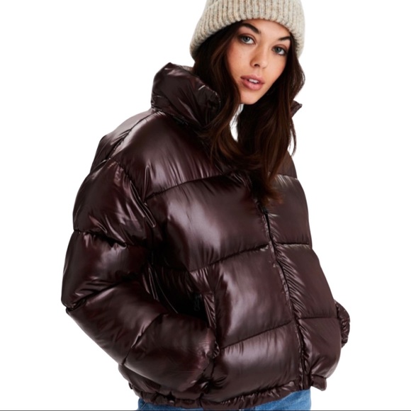 American Eagle Outfitters Jackets & Blazers - American Eagle Shiny Puffer Coat